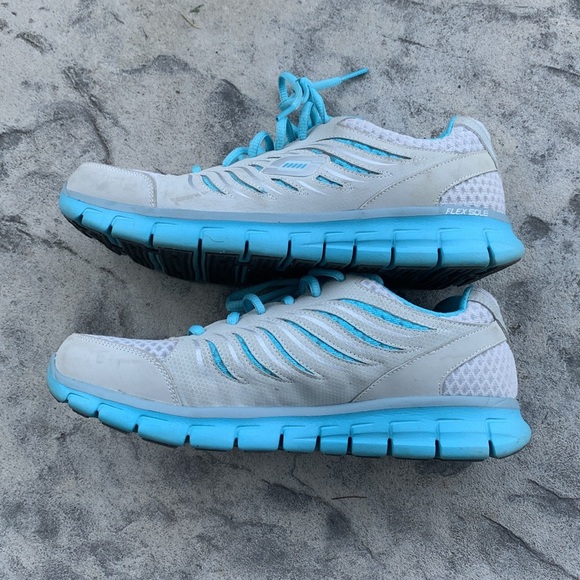 Skechers Extra wide running shoes - Picture 5 of 10